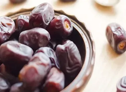 تصویر 1 از خرما مضافتی سه ردیفه با چینش دقیق و سلامت کامل